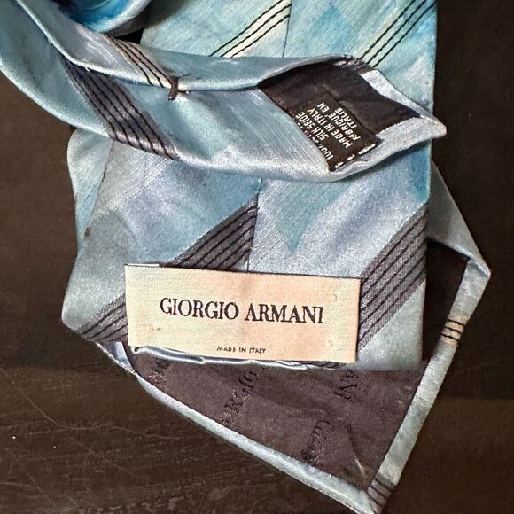 Giorgio Armani Silk Tie Mens Necktie Hand painted Abstract Art Striped Blue Red - Picture 3 of 6